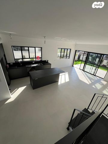 בית פרטי/ קוטג', ריף 3, שאר העיר, אבן יהודה