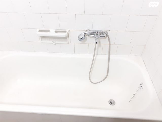 דירה, אחד העם 18, רובע ה', אשדוד