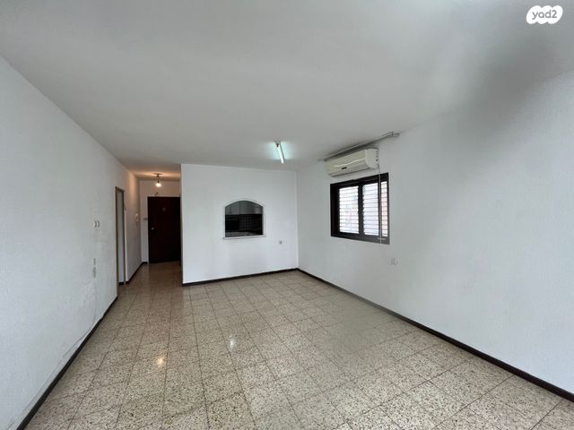 דירה, שדרות בן אב"י 25, מרכז העיר דרום, נתניה