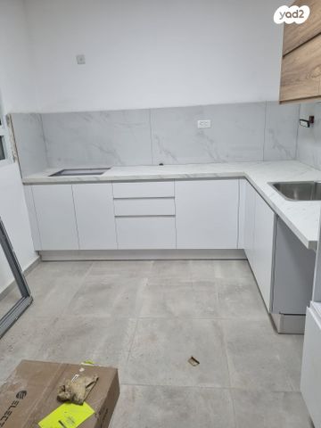 דירה, קשת 12, לב המושבה, נס ציונה