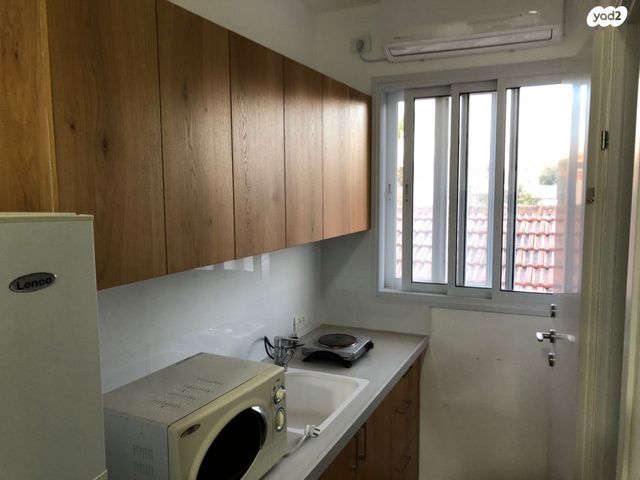 יחידת דיור, חיים נחמן ביאליק 3, גבעת אוויה, יהוד מונוסון