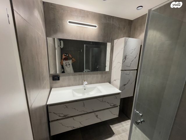 יחידת דיור, מבצע ענבי זעם 1, נווה ים, ראשון לציון