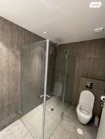 יחידת דיור, מבצע ענבי זעם 1, נווה ים, ראשון לציון