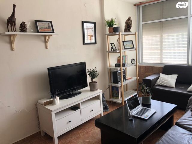 שמעון בר גיורא 7