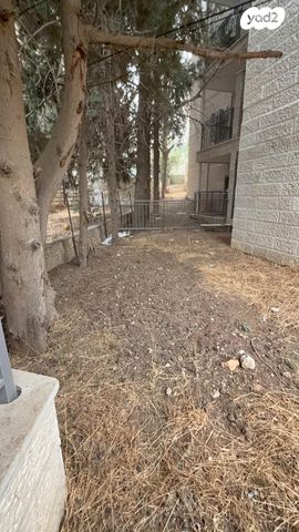 דירת גן, טשרניחובסקי 72, גבעת הורדים, רסקו, ירושלים