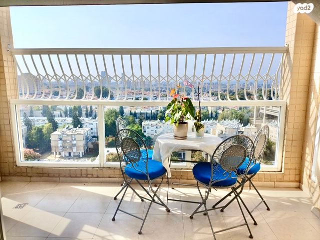 דירה, חזית חמש 11, תל גיבורים, חולון