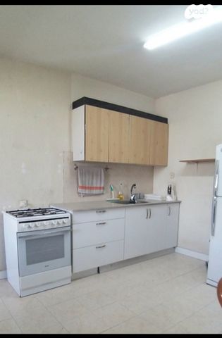 דירה, רמב"ם 8, העיר העתיקה, רמב"ם, דרום, באר שבע