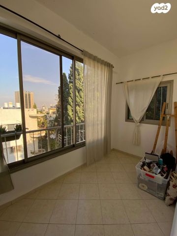 דירה, בן יהודה 33, מסדה, חיפה