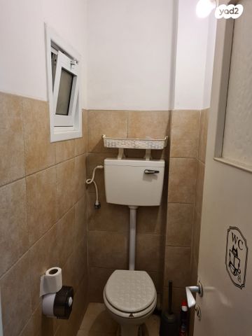 דירה, מבוא הנרקיס 11, רובע ח', אשדוד