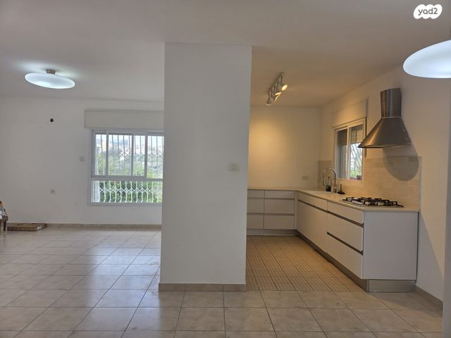 דירת גן, זאב שוהם 29, נעמ"ת, חיפה