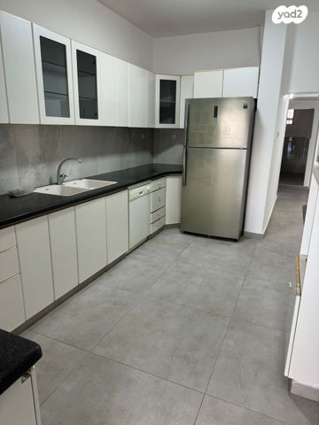 בית פרטי/ קוטג', הרקפת 107, שיכוני המזרח, ראשון לציון