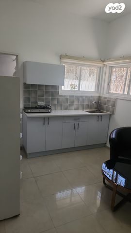 יחידת דיור, ברנשטיין 7, נווה הדרים, ראשון לציון