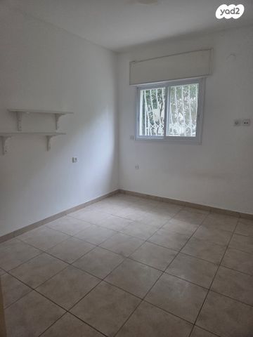 דירת גן, זאב שוהם 29, נעמ"ת, חיפה