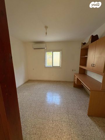 דירת גן, משעול הרקפת 7, גינות שומרון, קרני שומרון