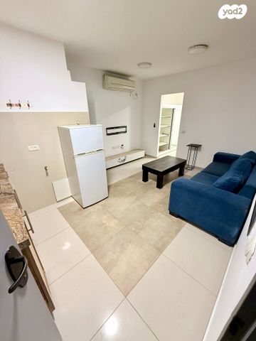 דירה, צביה לובטקין 17, כפיר, נווה כפיר, תל אביב יפו