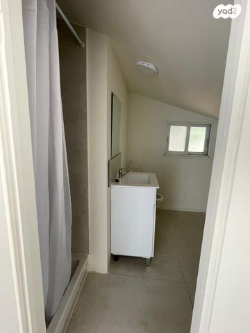 בית פרטי/ קוטג', האשל 8, גנות, גנות