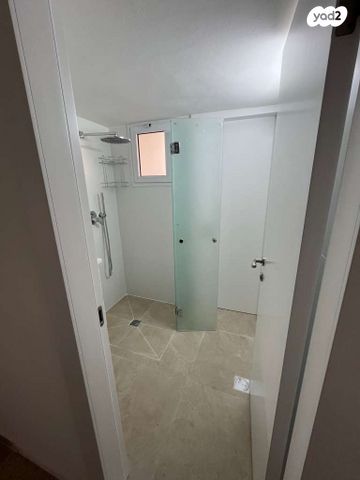 דירה, יעל 5, בקעה, ירושלים