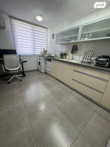 דירה, הרב בוכריס 3, נאות אשכול, יבנה