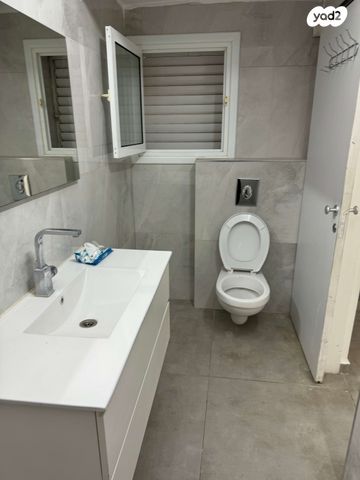 בית פרטי/ קוטג', הרקפת 107, שיכוני המזרח, ראשון לציון