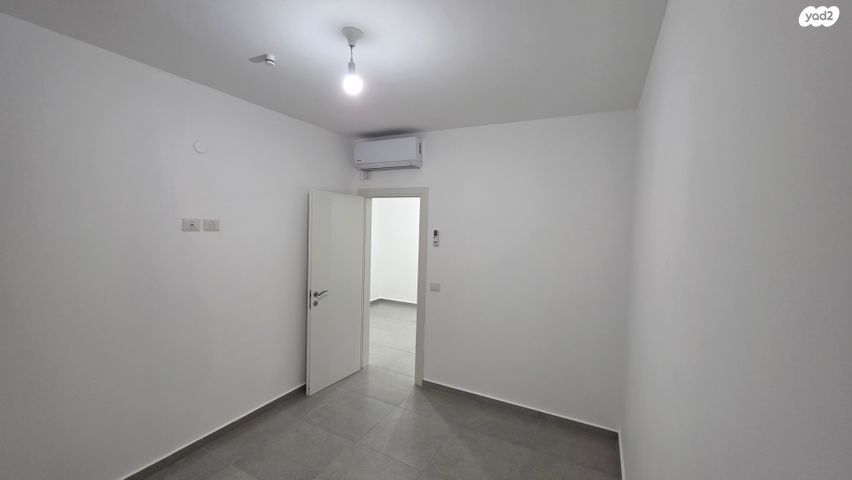 דירה, חושן 14, שאר העיר, אריאל