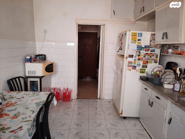 דירה, דוד רמז 18, לב העיר, בת ים