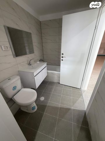 דירה, חיטה 7, הבוסתנים, שדרות