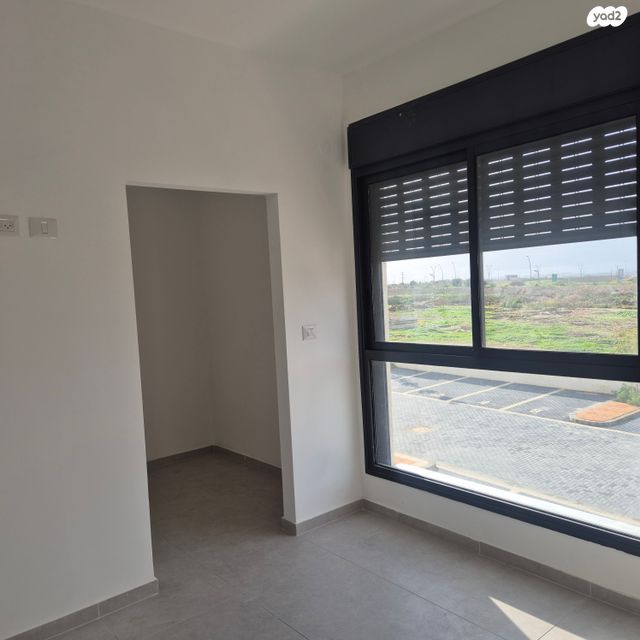 דירה, חבצלת 15, בת חפר, בת חפר