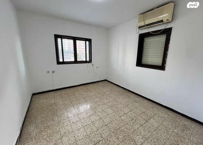 דירה, שדרות בן אב"י 25, מרכז העיר דרום, נתניה