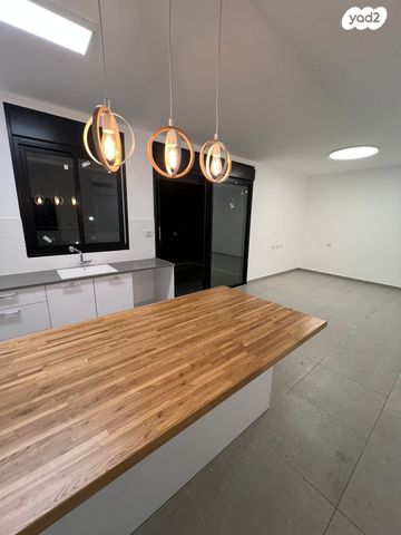 דירה, מגנוליה 12, הבוסתנים, שדרות