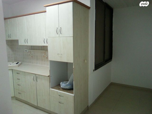 דירה, עזרא 23, ג' / מרכז מזרח העיר, רחובות