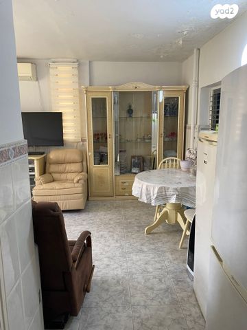 דירה, רבי שמואל וינרב 5, קרית הרצוג, בני ברק