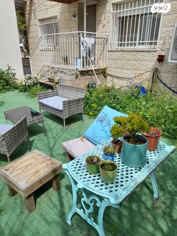 דירת גן, זית 5, מעוז ציון א', מבשרת ציון