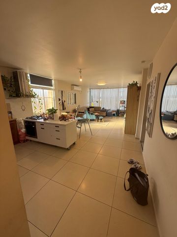 בן גוריון 55