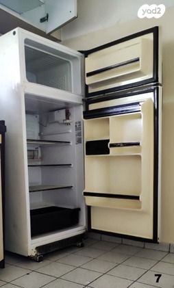 דירה, התחייה 4, רמת יוסף, בת ים