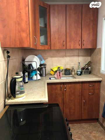 דירה, שמעון בר גיורא 7, שכונה ד', באר שבע