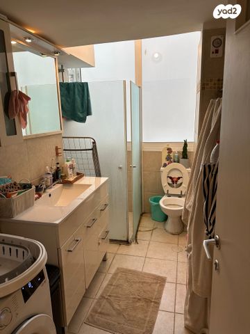 דירה, רייך 4, הצפון הישן - דרום, תל אביב יפו