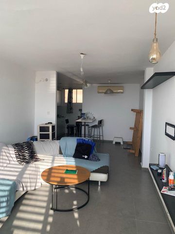 דירה, אסתר המלכה 31, נווה דוד, חיפה