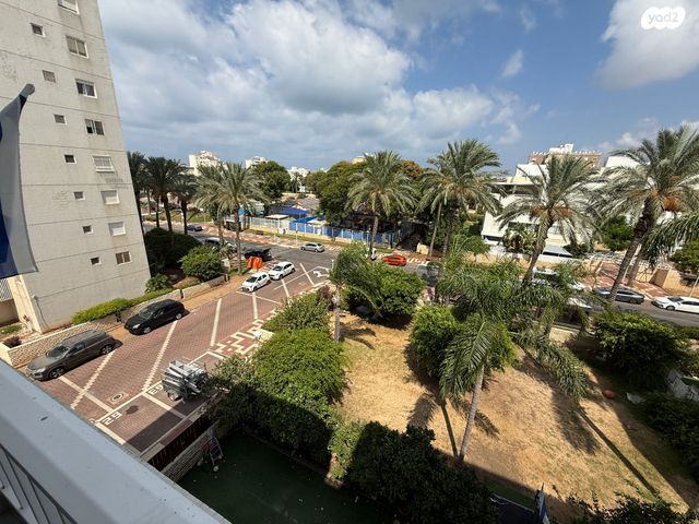 דירה, השקד 21, עין שרה, נהריה