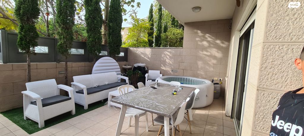 דופלקס, אהרונוביץ' 18, קרית חיים מזרחית, חיפה