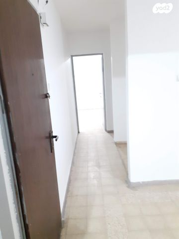 דירה, אחד העם 18, רובע ה', אשדוד