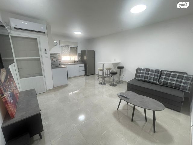 יחידת דיור, הרב יחיא קפאח 48, נאות לון, באר שבע