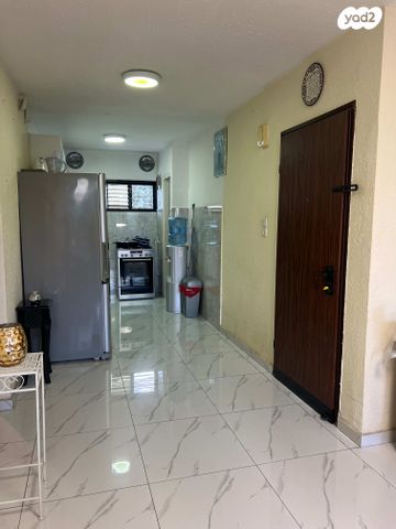 דירה, דרך לוי אשכול 196, קיראון, קרית אונו