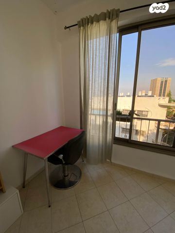 דירה, בן יהודה 33, מסדה, חיפה