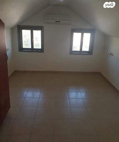 דירה, יבניאלי 39, רמב"ם, ראש העין