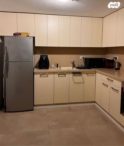 יחידת דיור, דרך קדומים 10, הדרים, הדרים החדשה, כפר סבא