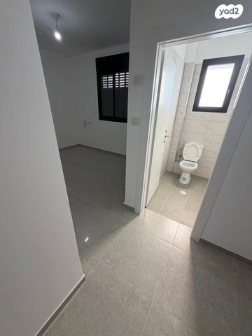 דירה, חיטה 7, הבוסתנים, שדרות