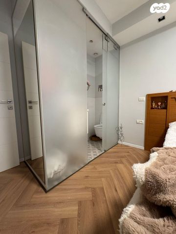 דירה, לאן 7, שכונת חשמונאים, מרכז העיר א, רמת גן