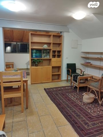 דירת גן, ישי 8, גבעת חנניה, אבו תור, ירושלים