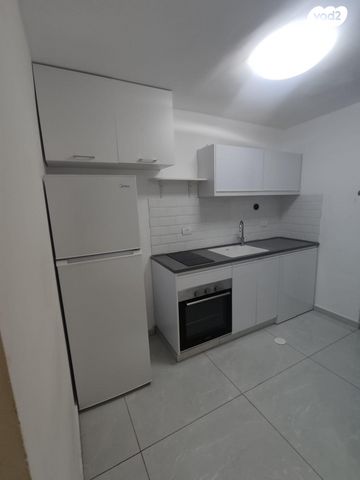 דירה, דרך מצדה 246, שכונה י"א, באר שבע