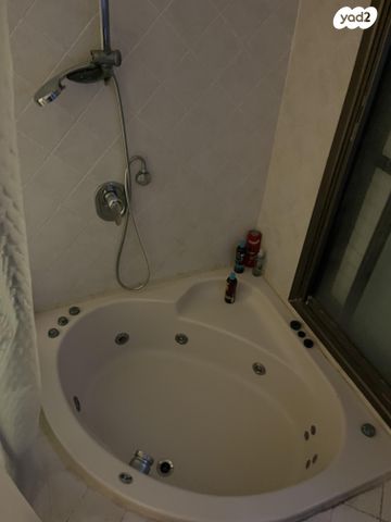 דירה, המרי 26, שינקין, גבעתיים